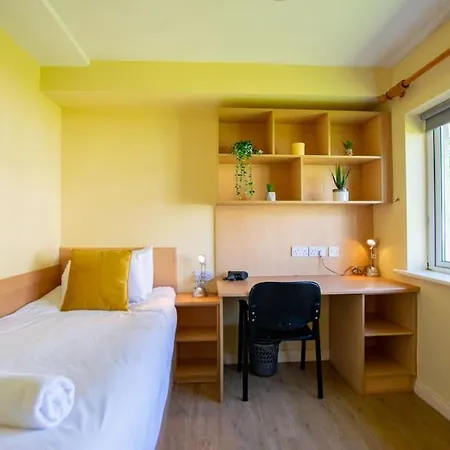 105 - Lovely Townhouse By Shortstays Semesterbostad Galway